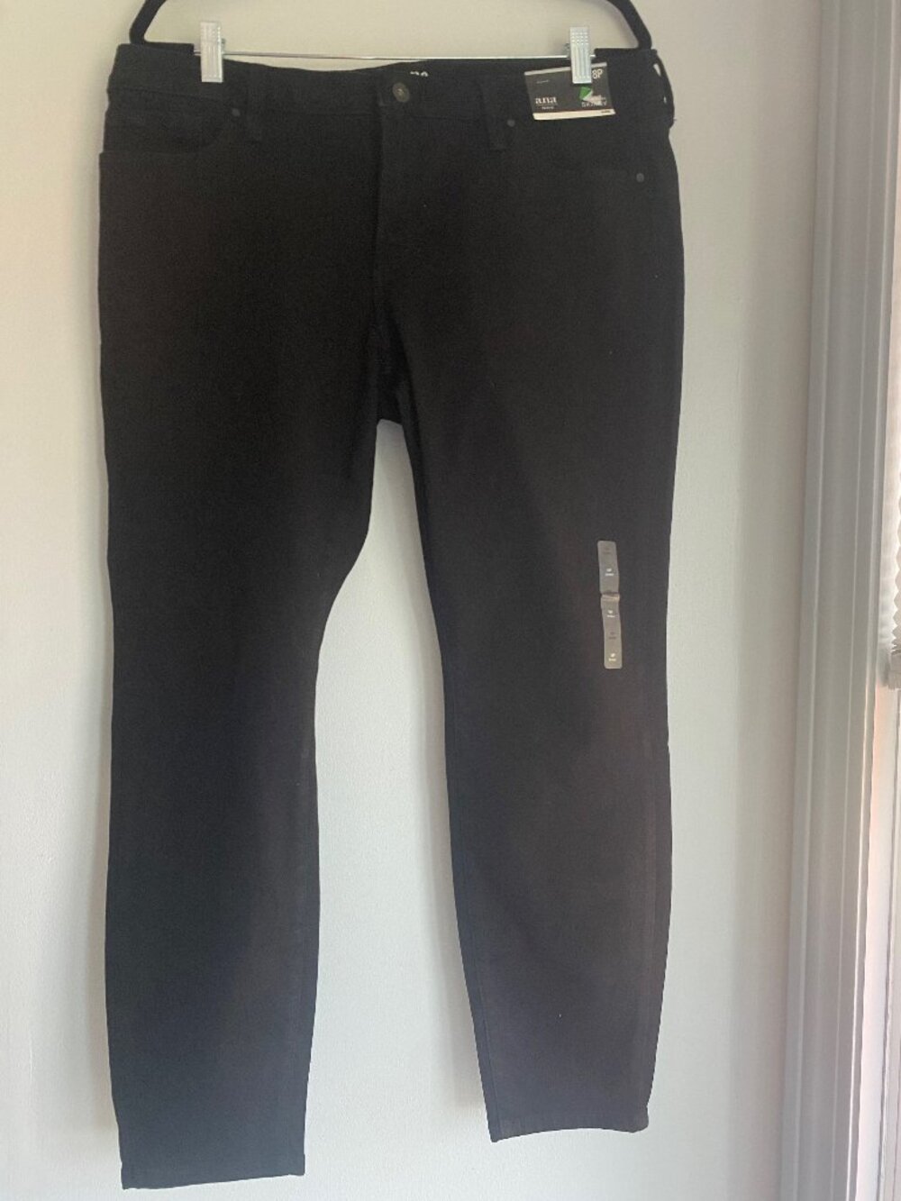 ANA A New Approach Petite Black Skinny Jeans